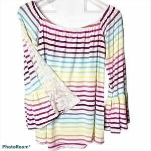 𝅺VA Va by Joy Han Lace Bell Sleeve Top Size Small